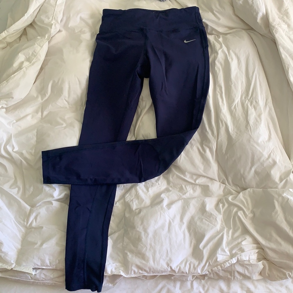 Nike compression leggings